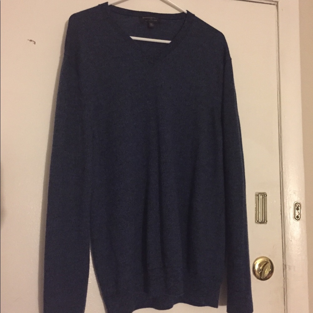 Gray sweater